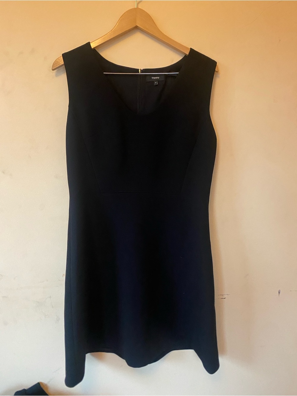 Theory Black Sleeveless Sheath Dress, 12